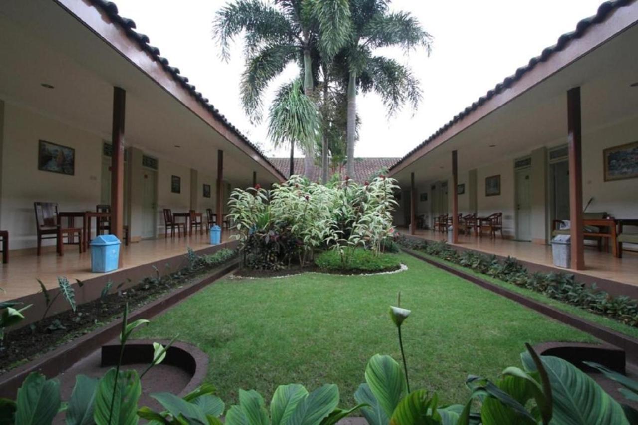 Hotel Besar Purwokerto Ngoại thất bức ảnh