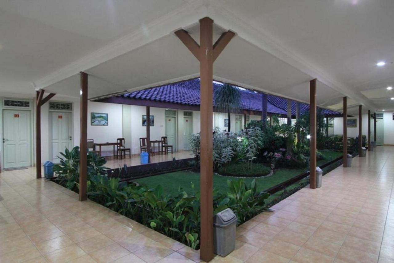 Hotel Besar Purwokerto Ngoại thất bức ảnh