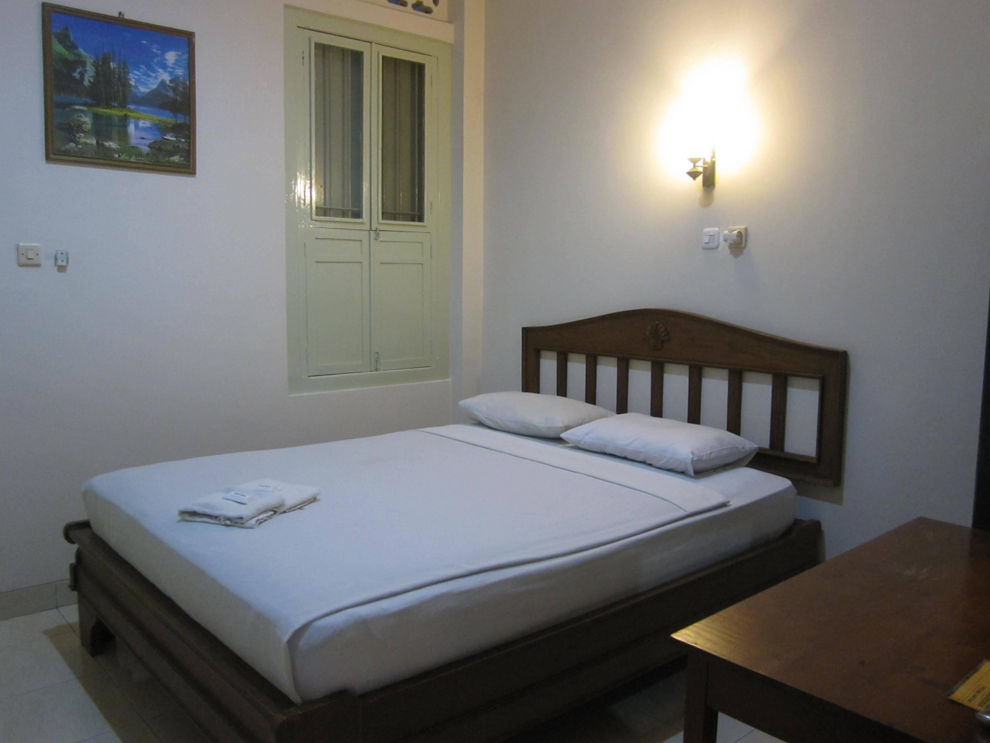 Hotel Besar Purwokerto Ngoại thất bức ảnh